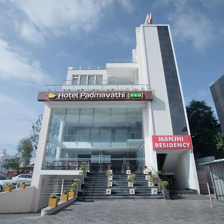 Manjhi Residency Hotel Tiruchirappalli Exterior photo