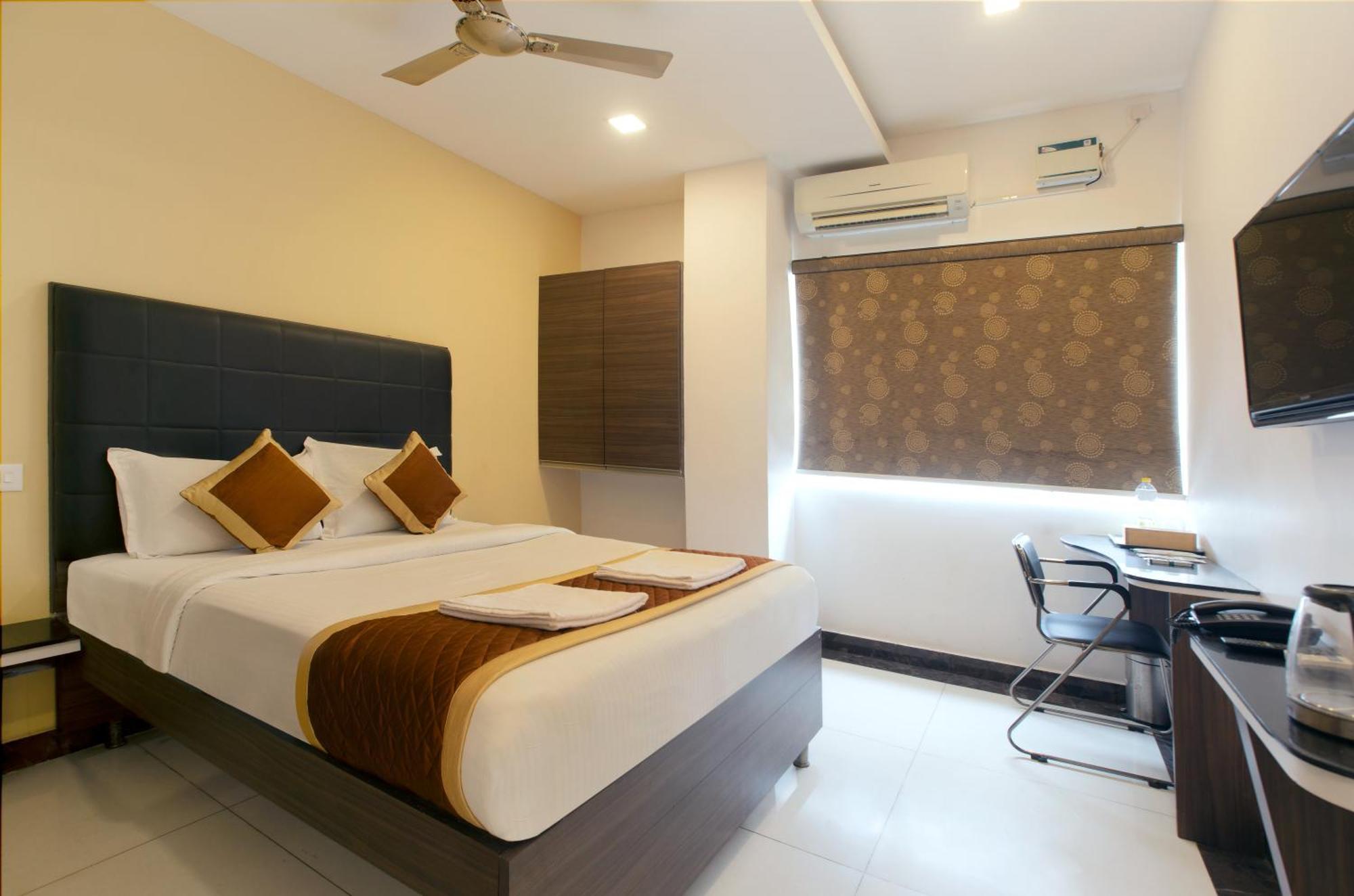 Manjhi Residency Hotel Tiruchirappalli Exterior photo