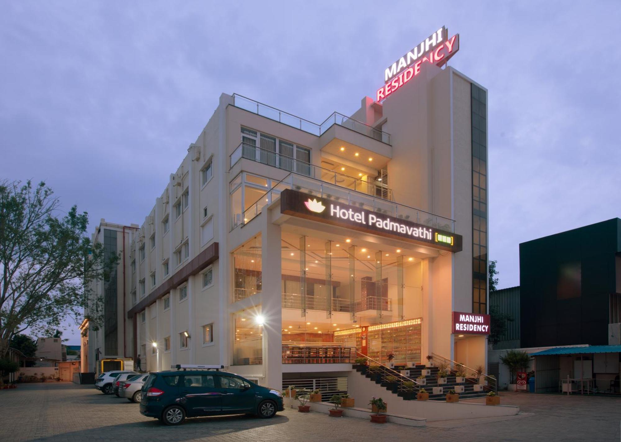 Manjhi Residency Hotel Tiruchirappalli Exterior photo