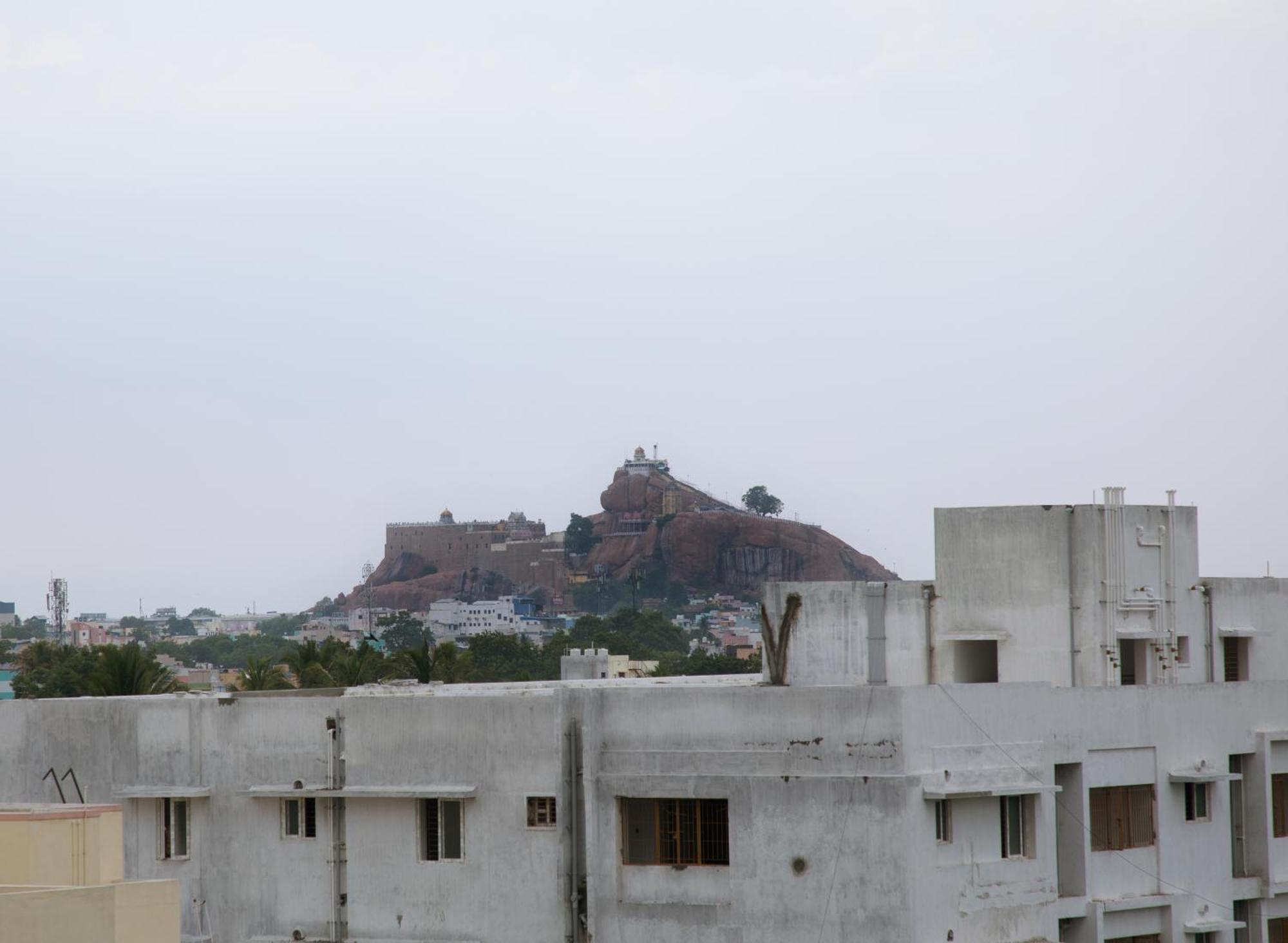 Manjhi Residency Hotel Tiruchirappalli Exterior photo